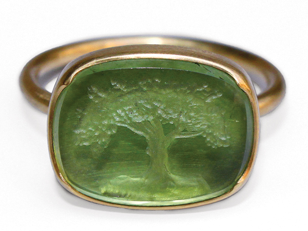 Gabriella Kiss tree ring