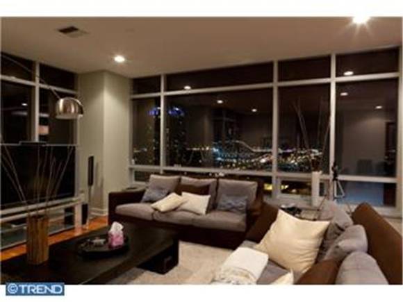 The Old City condo belonging to Darren Howard