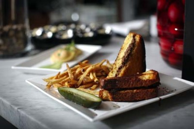 the_corner_grilled_cheese