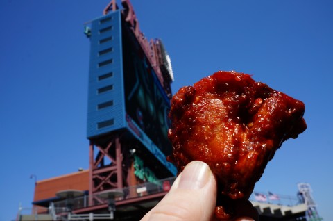 Federal Donuts Fried Chicken has arrived at Citizens Bank Park.