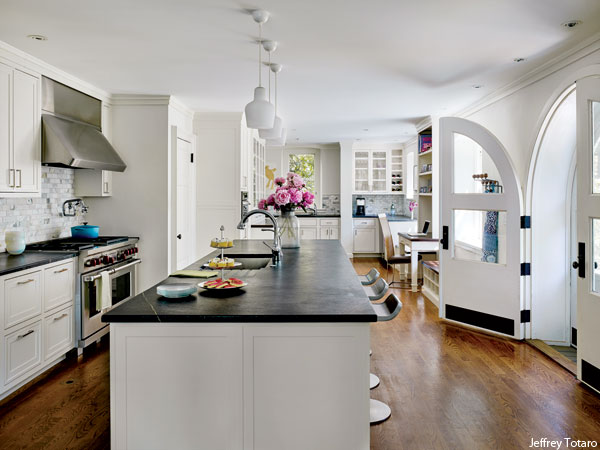 chesnut-hill-home-real-estate-mona-ross-berman-kitchen