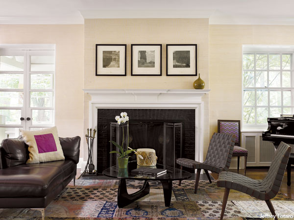 chesnut-hill-home-real-estate-mona-ross-berman-living-room