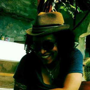 Shara Dae Howard