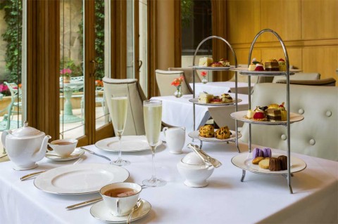 Mary-Casssat-Tea-Room---Tea-Service-(1)