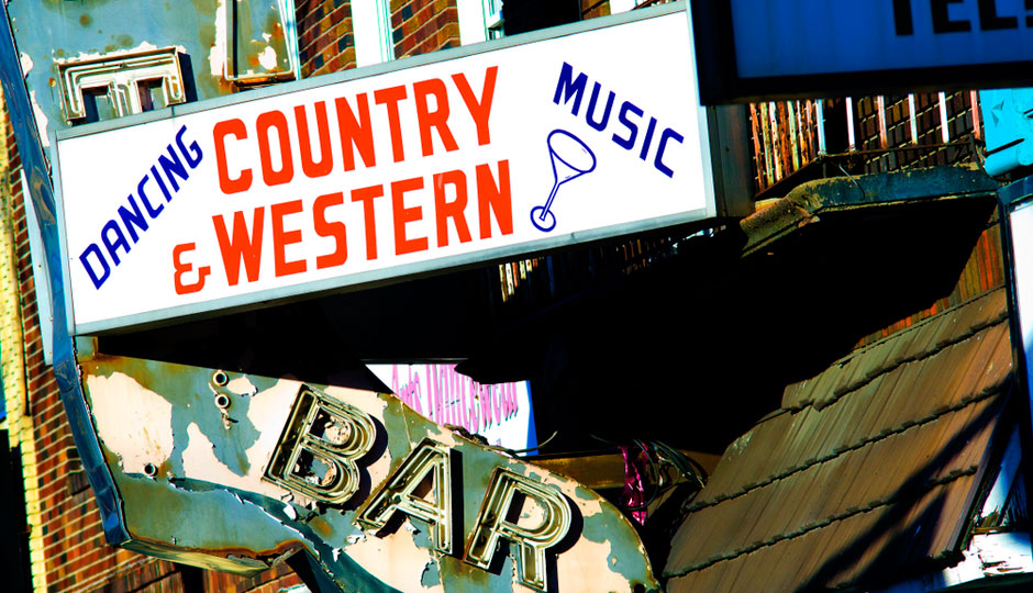 Boot and Saddle Sign | Photo by Jeff Fusco