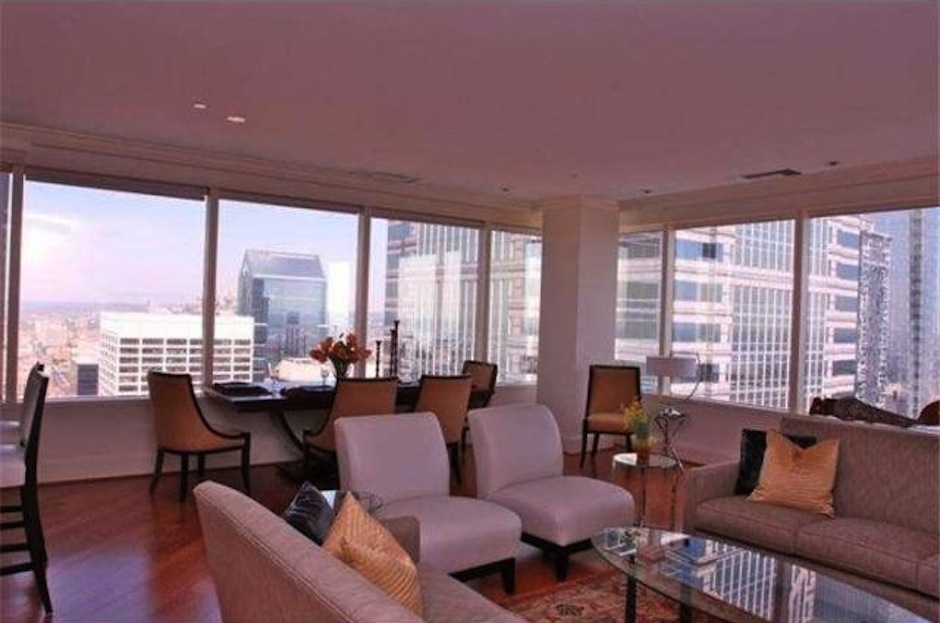 Interior of 50 S 16th Street, Unit #4005