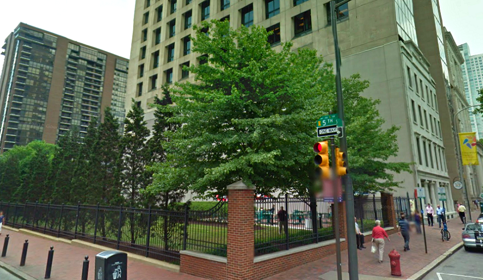Screenshot of 5th and Walnut corner via Google Street View