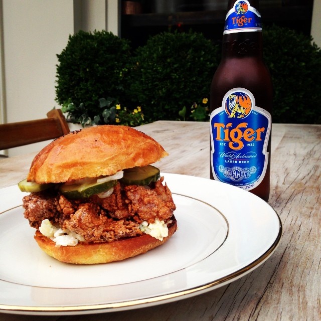 fitler-dining-room-fried-chicken-sandwich