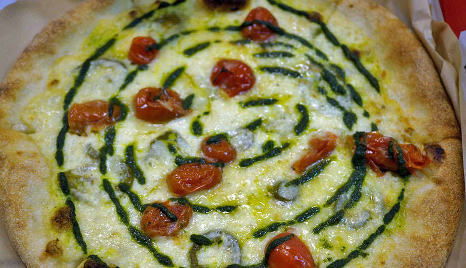 sweet-corn-pizza-city-tap-house-940
