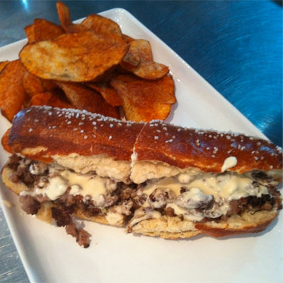 alla-spina-sausage-cheesesteak-400