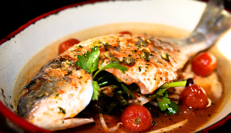 palladinos-Whole-Roasted-Fish-Acqua-Pazza-940