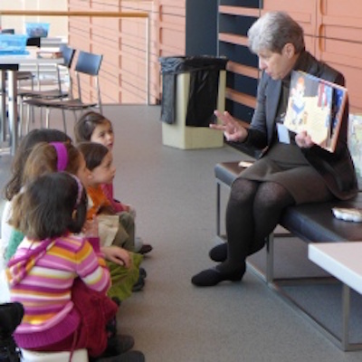 Youth programming at the National Museum of American Jewish History.