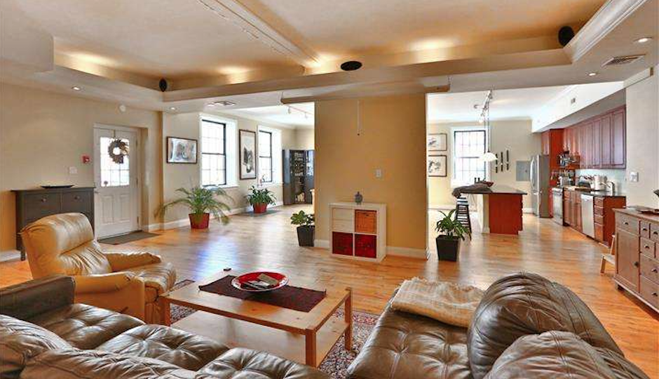 Images by TREND via Redfin/Elfant Wissahickon-Rittenhouse Square