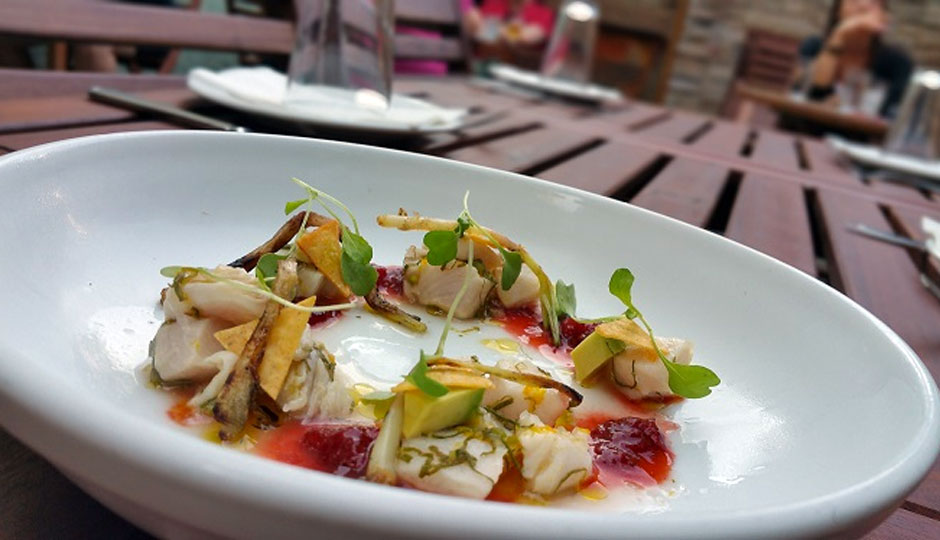la-calaca-feliz-striped-bass