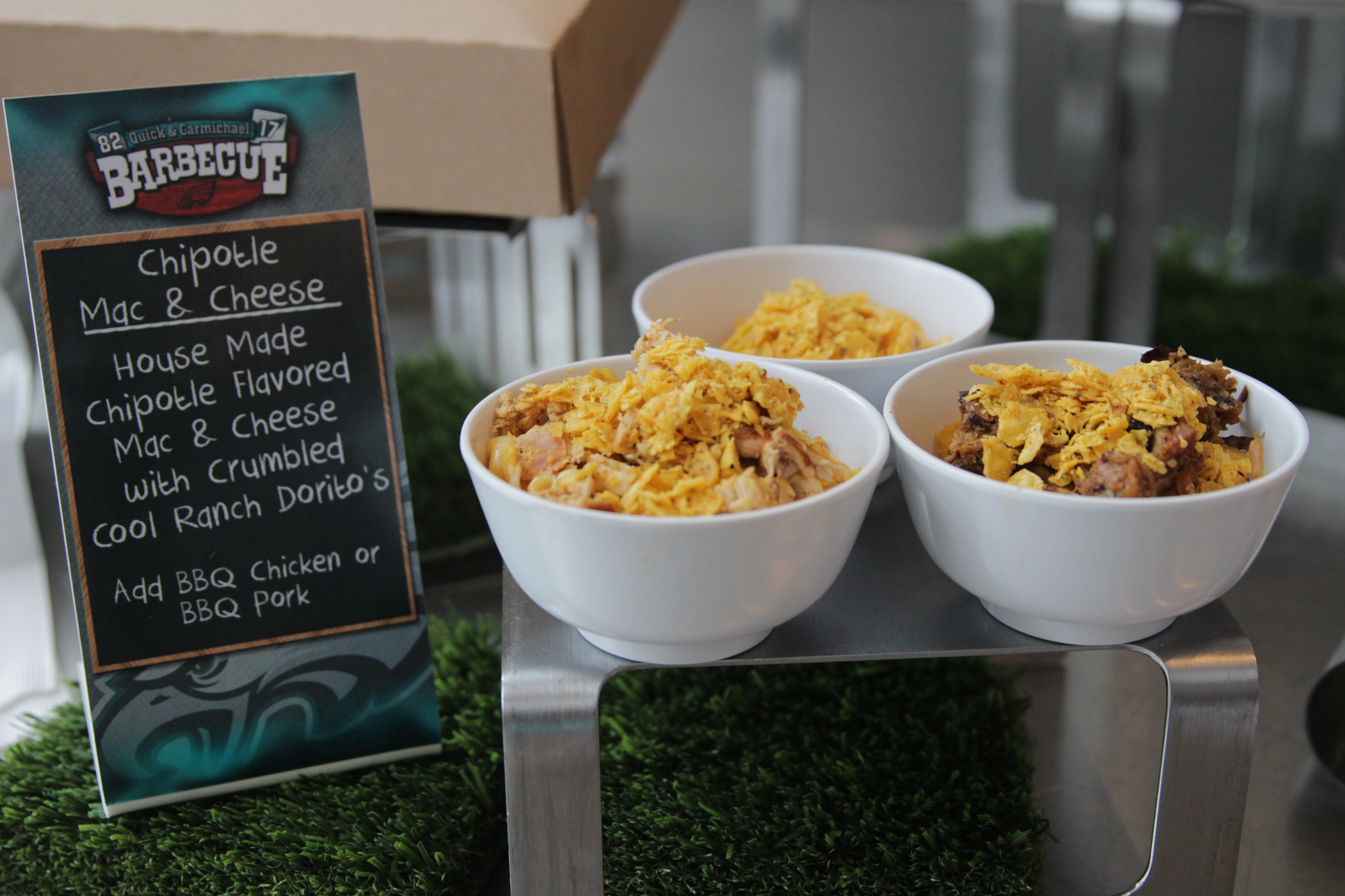 Chipotle Mac & Cheese | Photo via Aramark