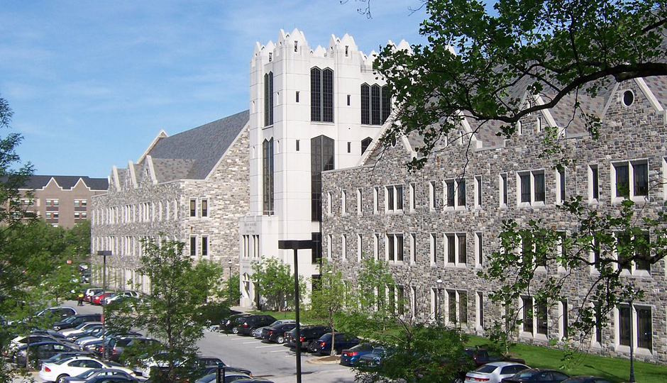 "Mandeville Hall, Saint Joseph's University (03-05-2007)". Licensed under CC BY-SA 3.0 via Wikipedia - https://en.wikipedia.org/wiki/File:Mandeville_Hall,_Saint_Joseph%27s_University_(03-05-2007).jpg#/media/File:Mandeville_Hall,_Saint_Joseph%27s_University_(03-05-2007).jpg