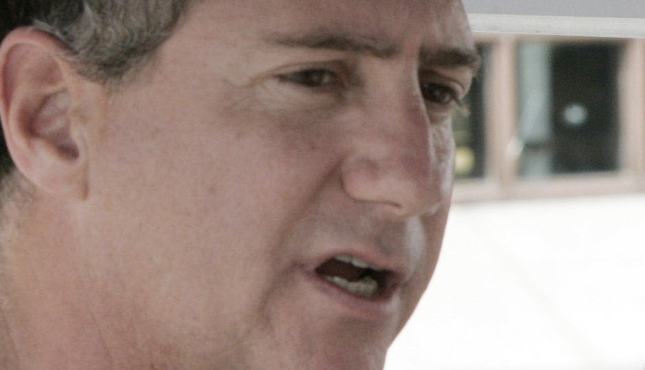 Terry Egger, then publisher for the St. Louis Post-Dispatch, is shown during a news conference in St. Louis in this June 3, 2005, file photo. (AP Photo/James A. Finley)