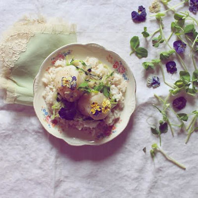 with tea, a journal about tea | Photo by Alexis Siemons