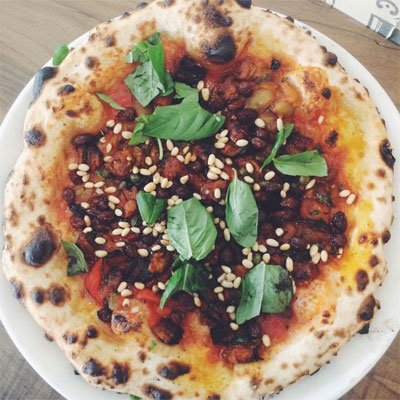 bufad-meatless-pizza