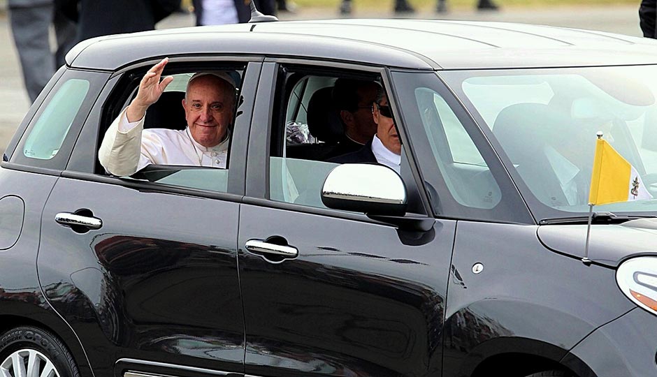 The pope and his "little car" in Philadelphia. Photo | Jeff Fusco