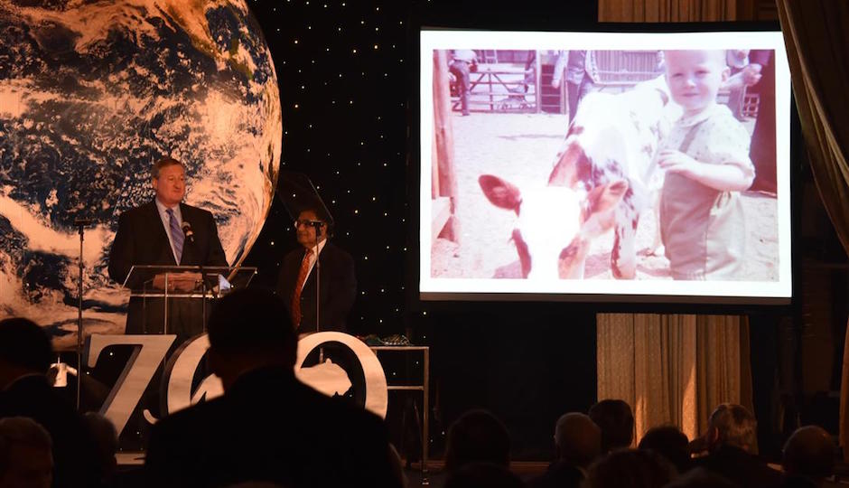 Kenney at the Philadelphia Zoo Global Conservation Gala with Zoo President and CEO Vik H. Dewan | Photo by HughE Dillon
