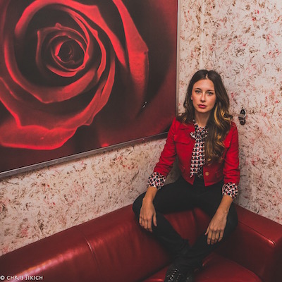 Lynn backstage at World Café Live