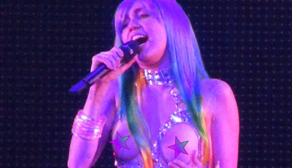 Miley6