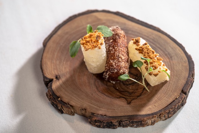 Cheese & Pears