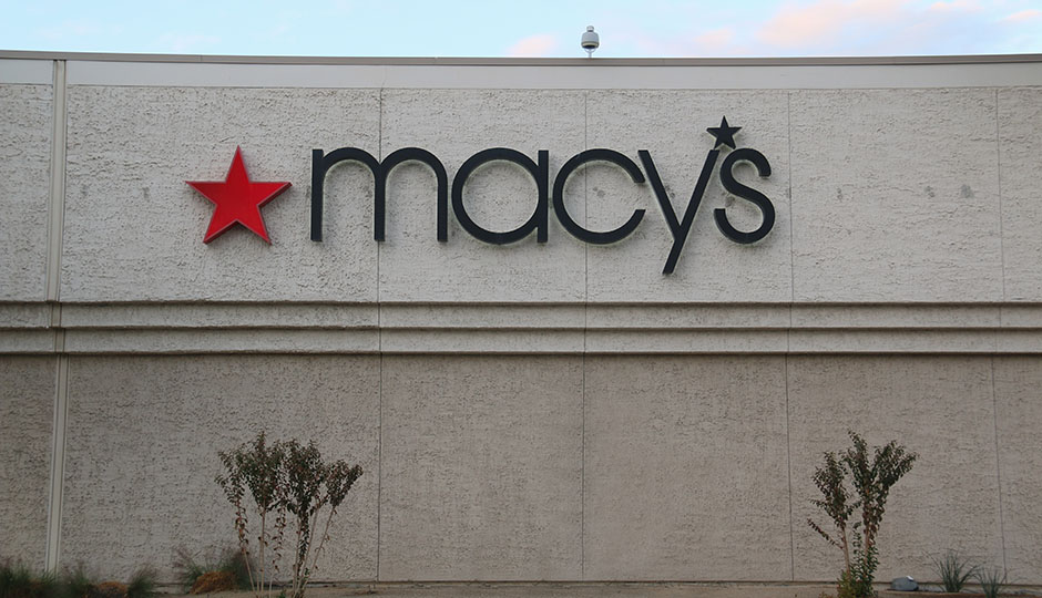 Supannee Hickman / Shutterstock.com