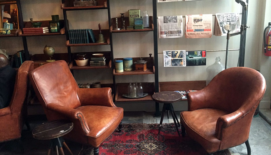 double-knot-lounge-area-940