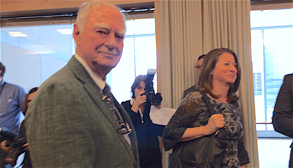 Gerry Lenfest enters Tuesday's ownership announcement at the National Constitution Center | Joel Mathis for Philly Mag.