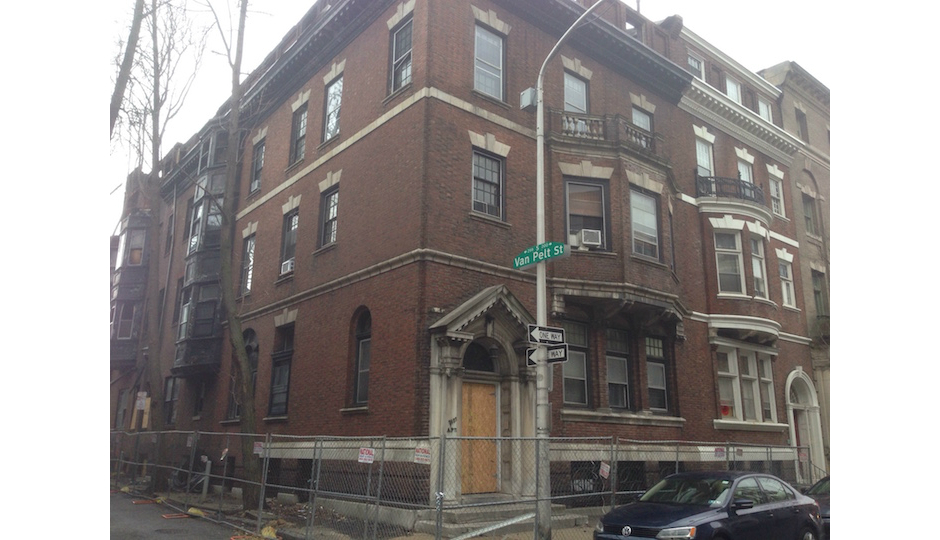 The exterior of 2122 Locust will be saved while its inside is demolished. Photo |Matt Sheridan
