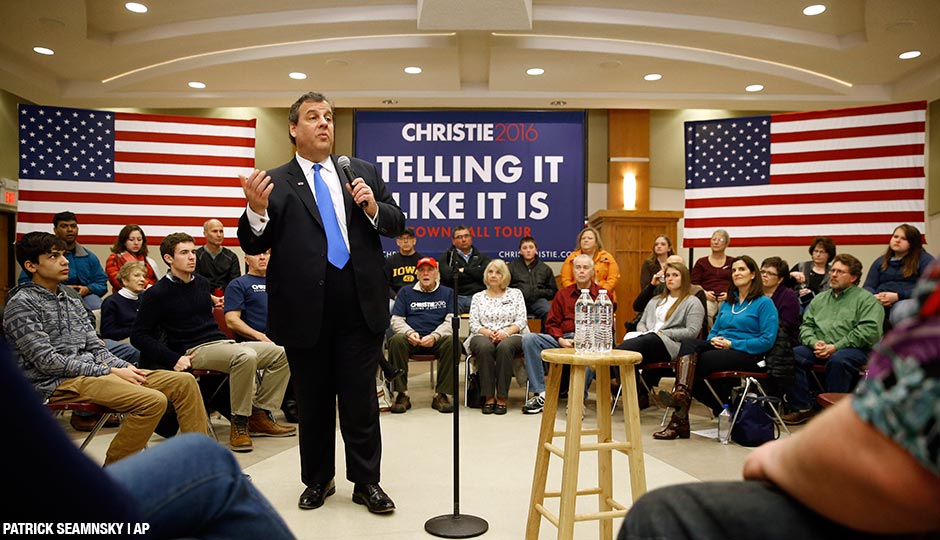 Republican presidential candidate, New Jersey Gov. Chris Christie speaks during a town hall at Morningside College in Sioux City, Iowa, Sunday, Jan. 31, 2016.