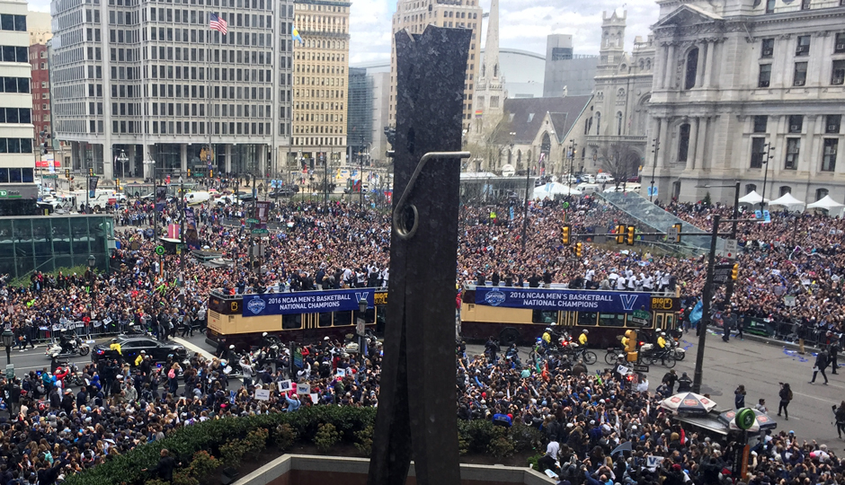 Villanova parade - buses - clothespin