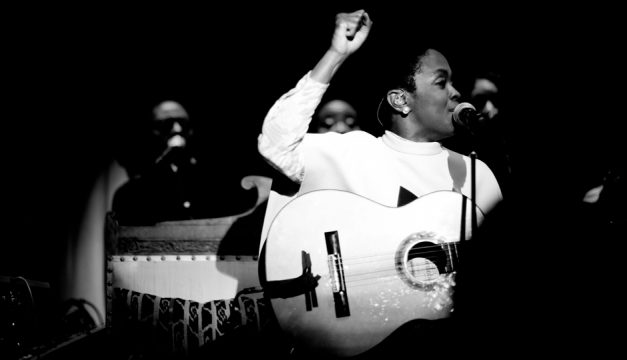 Lauryn Hill plays the Mann on Saturday. 