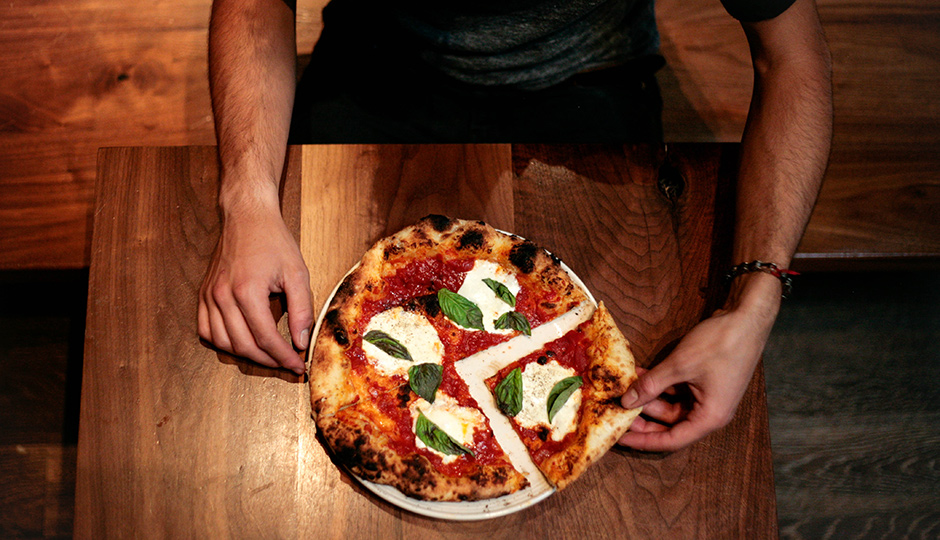 Margherita pizza at La Colombe