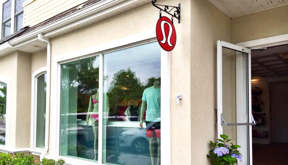 Lululemon Seasonal Store | Photo via Facebook 