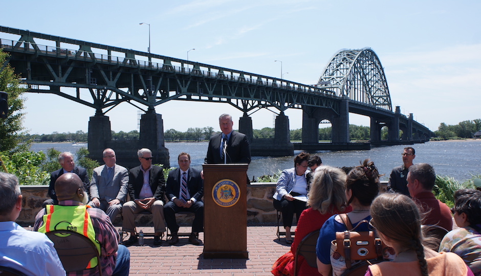 Mayor Kenney along with dignitaries at Lardner's Point Park via Devine + Partners.