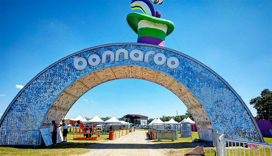 The Bonnaroo Music Festival entryway | Photo by Nikolaus Freedman