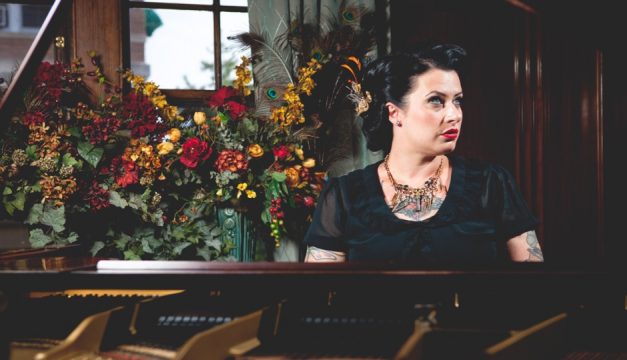 Davina Sowers brings her Vagabonds to Chris' Jazz Café. Photo by Garrett Born