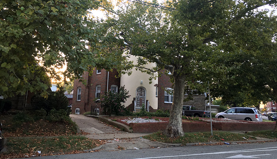 house in Frankford