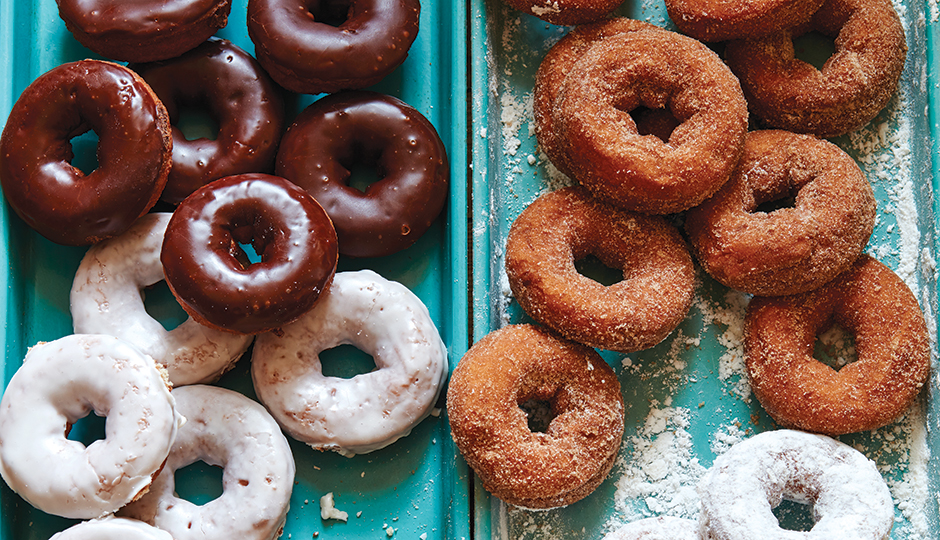 14 Must-Try Donuts At the Jersey Shore | Frog Hollow Bakery in Greenfield