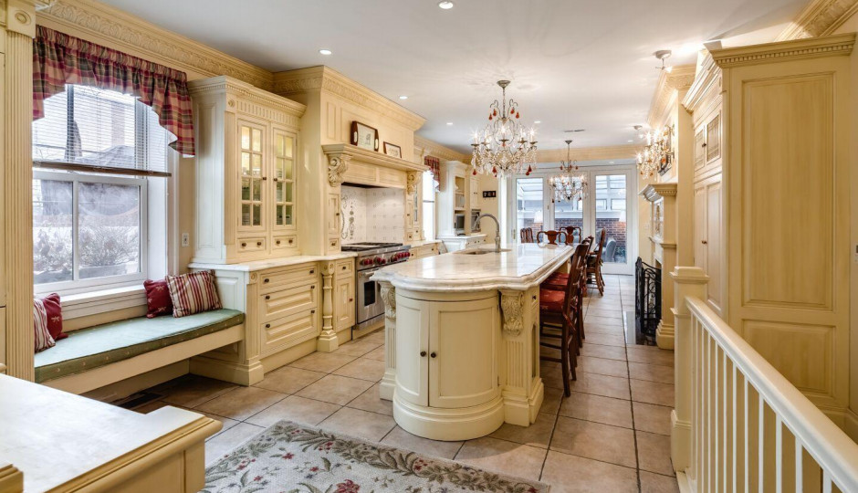 9 Bristow Pl., Philadelphia, Pa. 19123 | TREND images via Space & Company