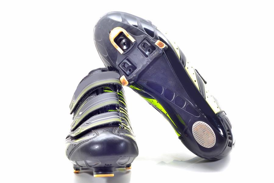 spin shoe cleats