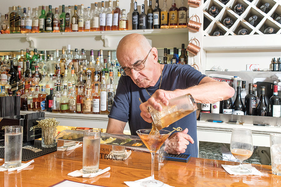 steve and cookies restaurant bartender