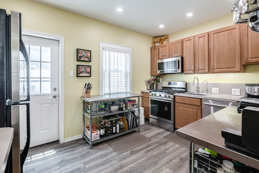 house for sale naudain st trinity kitchen