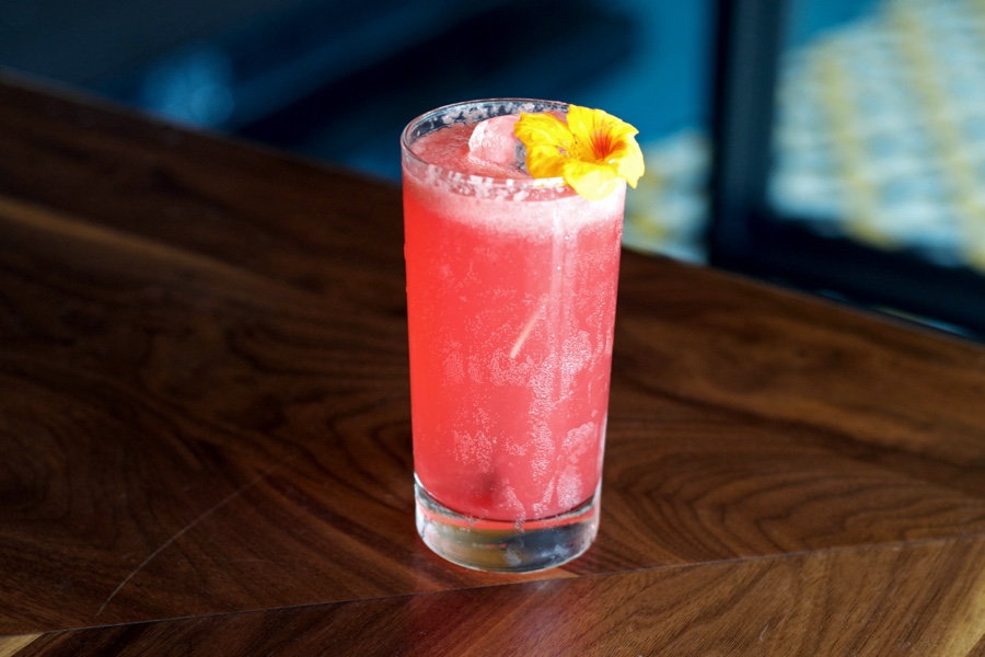 r and d cocktail floradora