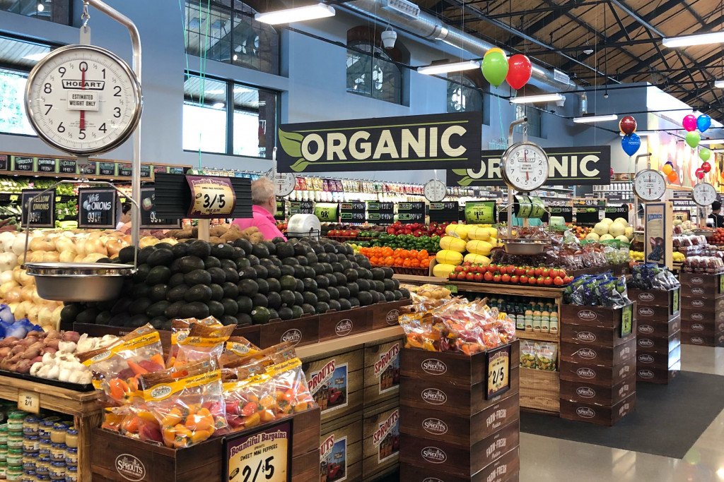 sprouts farmers market