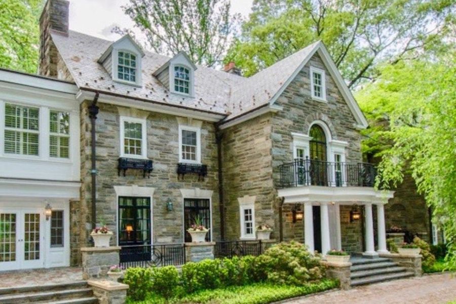 house for sale wayne colonial estate exterior front