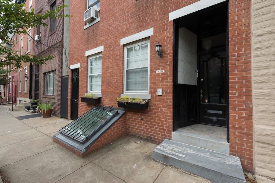 apartment for rent queen village unit with deck exterior